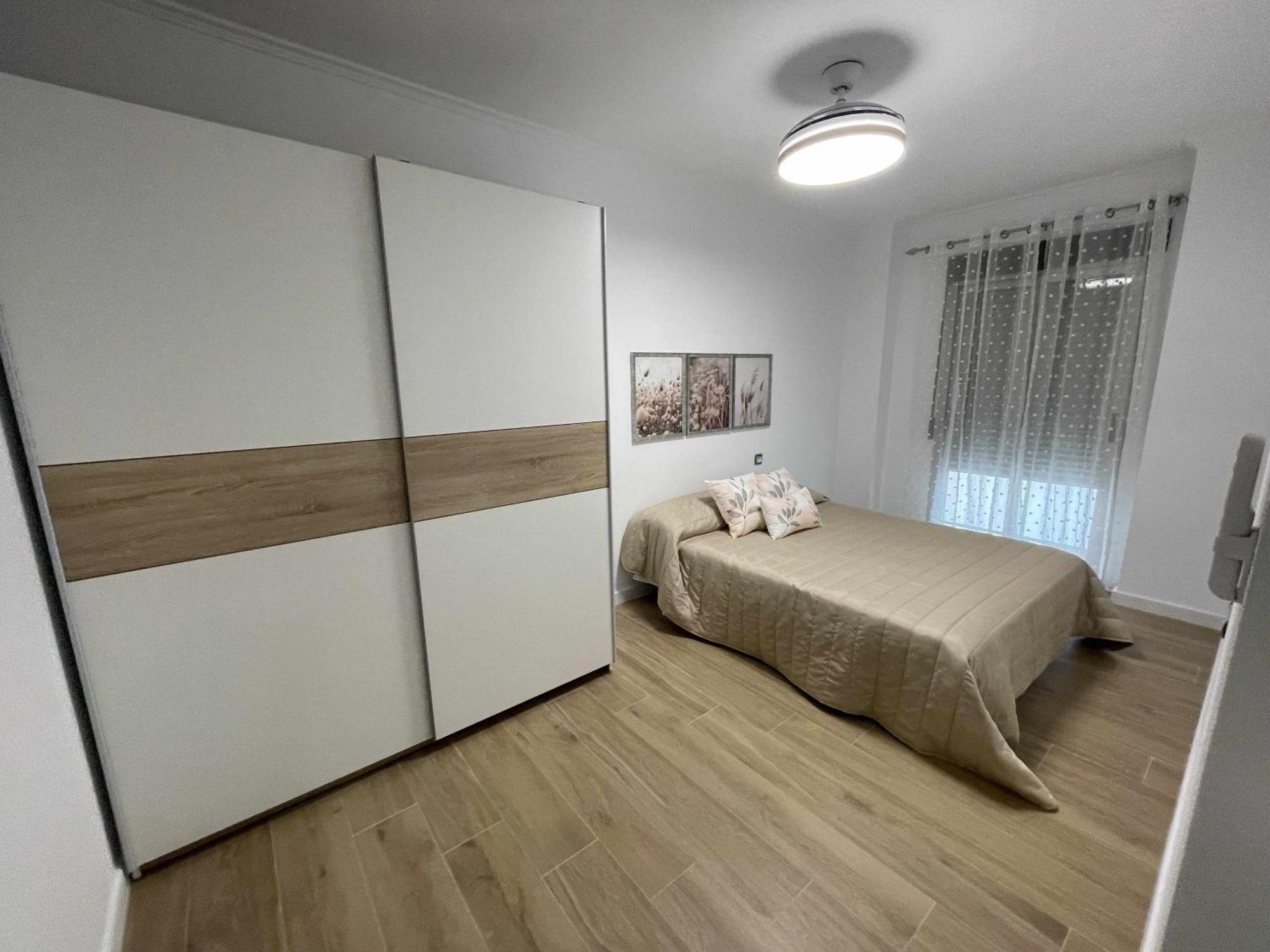 Clauadris Home Ideal Para Familias Aguilas Luaran gambar